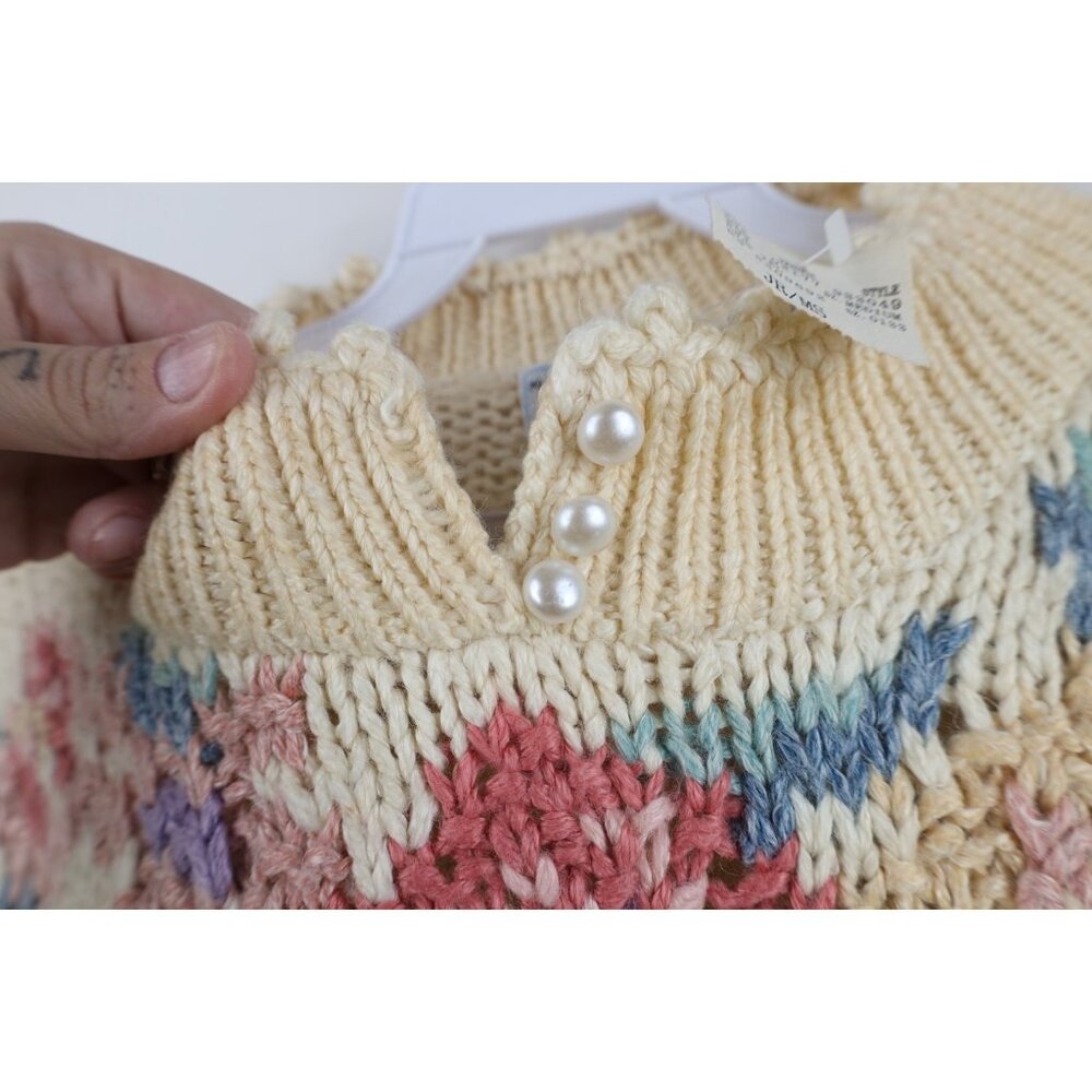 Deadstock Vintage 90s Streetwear Womens Medium Hand Knit Flower Floral Sweater - Picture 4 of 15